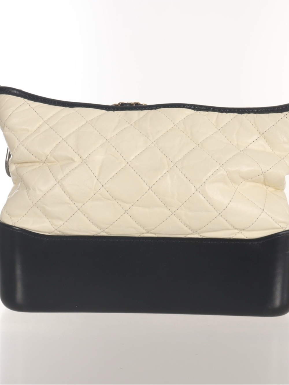 ❤️CHANEL Medium Black White Quilted Gabrielle Leather Bag❤️